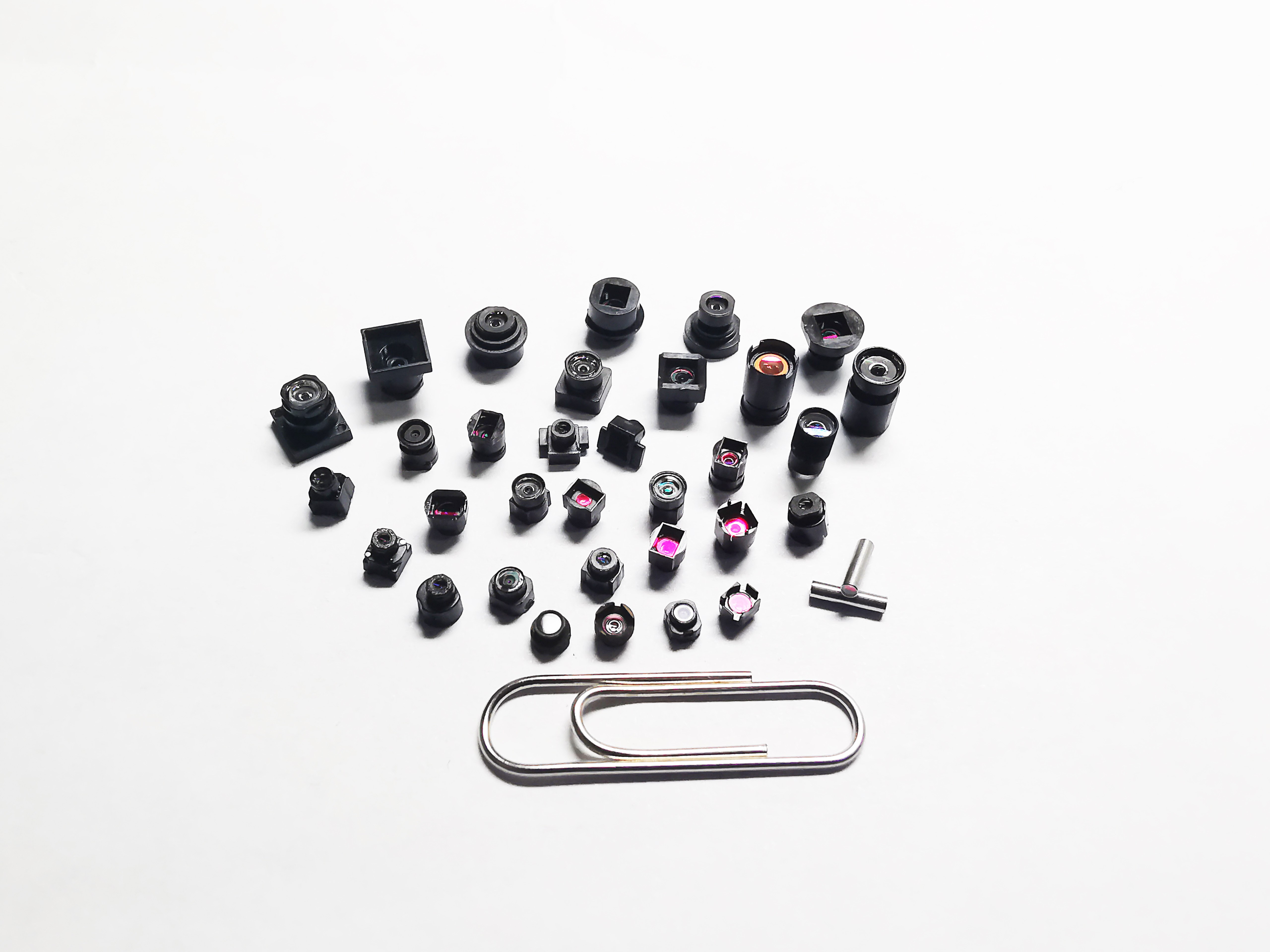 Lentes para endoscópios médicos: a arte de equilibrar miniaturização e alta resolução